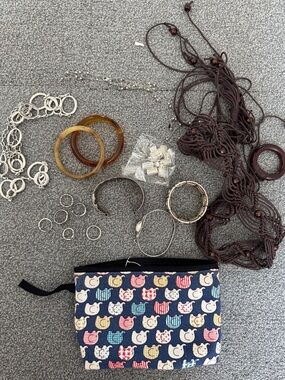 Cat Print Cosmetic Bag with Mixed Jewelry Set - Navy, Brown, Silver